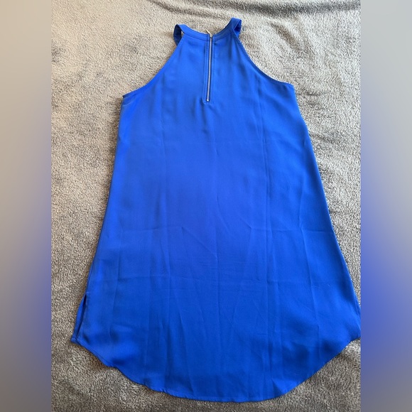 Blue Dress - Picture 2 of 2